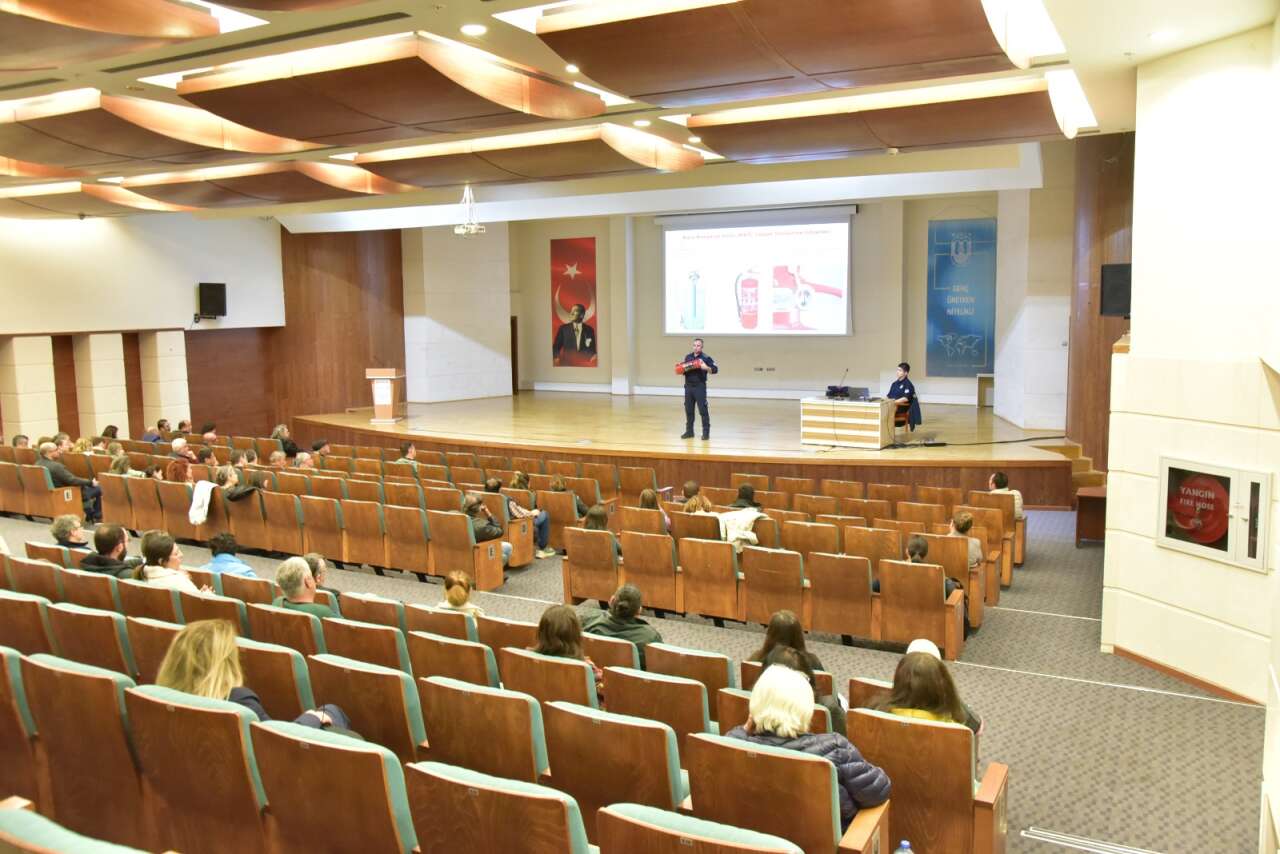 MSKÜ Personeline Teorik ve Uygulamalı Yangın Eğitimi 6